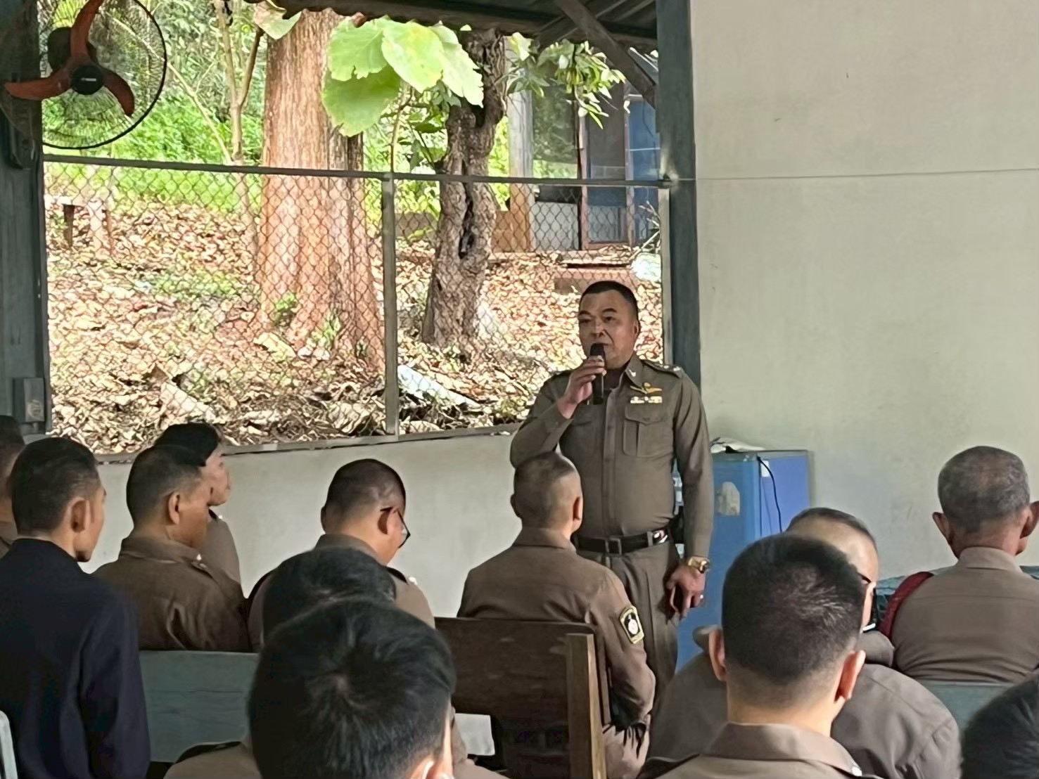 LINE_ALBUM_ประชุมประจำเดือน ธ.ค. ปี 68_260518_14